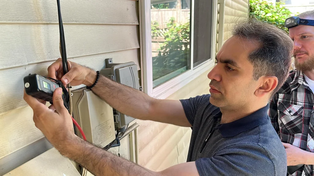 Farzad-is-testing-electrical-installation